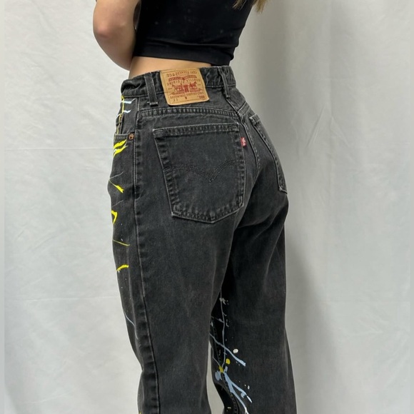 Vintage Levi’s reworked jeans - Picture 2 of 10